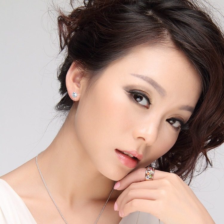 正品925银白钻宝石耳钉 银饰耳饰耳钉小饰品纯银耳饰耳钉 585034,淘宝优惠券,粉丝福利购,淘宝优惠卷