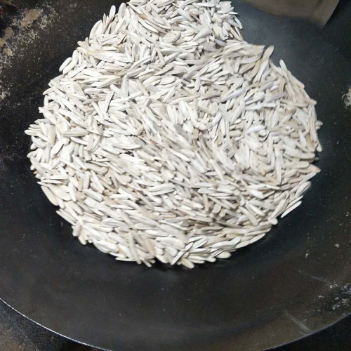 老范老兵新疆手工现炒牙签瓜子白皮原味马牙瓜子葵花籽（500g） - 图1