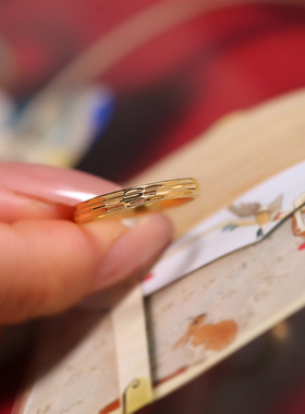 高保色简约个性菱形批花戒指