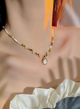 暖色白贝母天然石串珠项链百搭复古锁骨链
