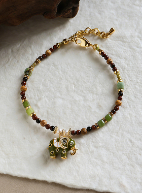 新款清新复古精致滴油小象吊坠珍珠项链轻奢小众高级感串珠锁骨链