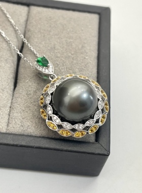 出口日本纯银镀铂金超大点位13.1mm近正圆微微瑕天然海水大溪地坠