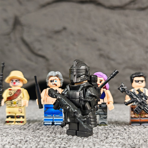 积木人仔特种兵雇佣兵西装暴徒特警土匪皮艇军事系列拼装适用乐高 - 图0