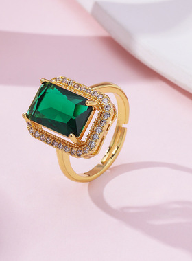 新款ins祖母绿锆石项链法式复古气质戒指耳钉时尚大方饰品项链女