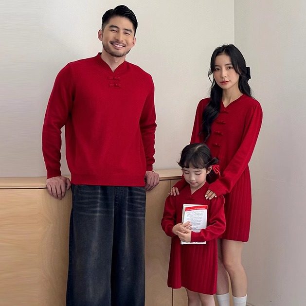 新中式中国风亲子装秋冬毛衣洋气红色母女连衣裙过年拜年服家庭装,淘宝优惠券,粉丝福利购,淘宝优惠卷