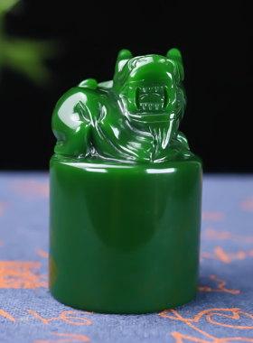 貔貅和田玉印章玉料手把件