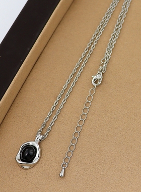 天然黑玛瑙石高级感轻奢项链耳钉