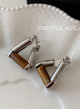 DSTYLE冷银虎眼石黑玛瑙三角耳环