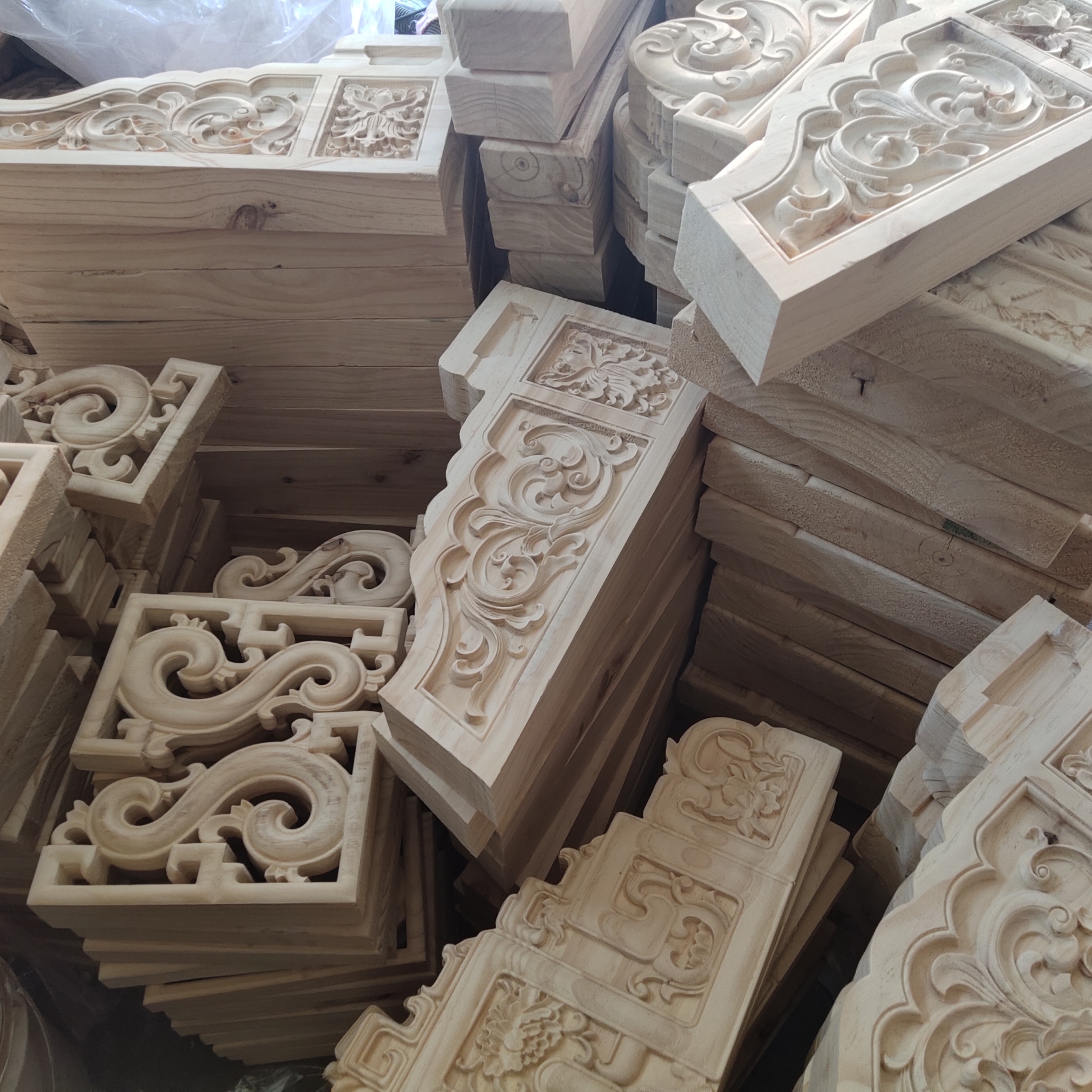 中式仿古建筑寺庙祠堂装修斜撑实木雕花牛腿梁托雀替琴枋角花定制