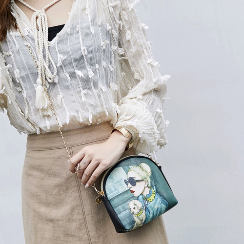 Мобильный телефон, ремешок для сумки, сумка через плечо, маленькая трендовая небольшая сумка, сумка на одно плечо, кошелек, цепь, простой и элегантный дизайн, в корейском стиле, на цепочке