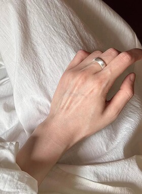 冷淡风素圈光面海星戒指女小众