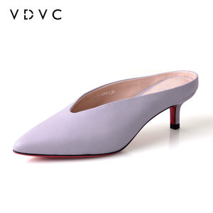VDVC欧洲站春夏新款灰色尖头V口女巫凉鞋 真皮猫跟凉拖包头穆勒鞋