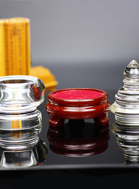 洛馨缘装藏水晶舍利塔密封