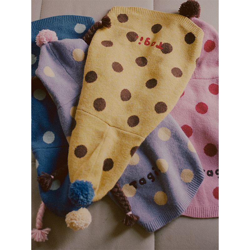 Tagi.小辫子刺绣复古波点秋冬保暖连帽狗狗针织毛衣宠物衣服 - 图1