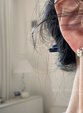 原创设计草莓蛋糕耳钉女轻奢小众高级感2026新款爆款银针耳环耳饰