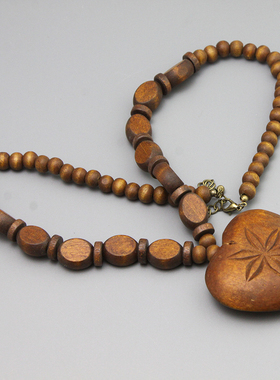 Y复古vintage中古木质手工串珠雕花心形爱心项链孤品