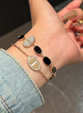 Chaine d’Ancre Verso新款猪鼻子手链