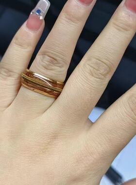 8mm不锈钢 镶吉它线酒桶木戒指 跨境风潮玫瑰金三槽木纹钢丝戒