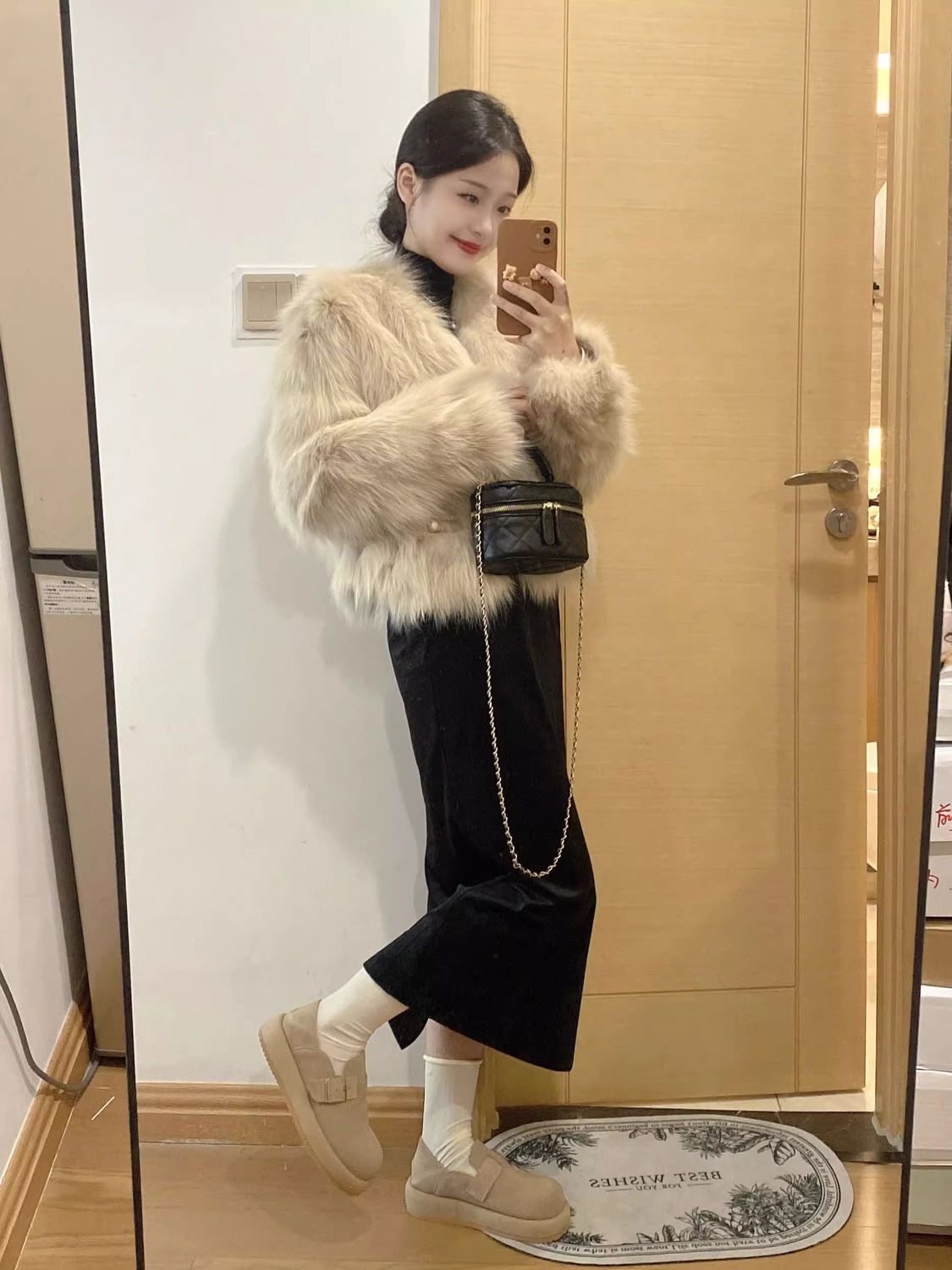 小香风皮草外套女秋冬独特好看高级感小个子短款皮毛一体毛毛大衣,淘宝优惠券,粉丝福利购,淘宝优惠卷