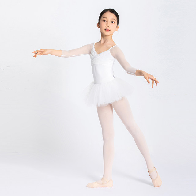 Children’s dance clothes that are both attractive and comfortable.