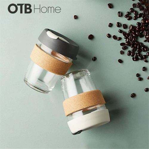 Держите кофейную чашку портативную женскую чашку с водой с крышкой, сопровождающая чашку для чашки чая чай