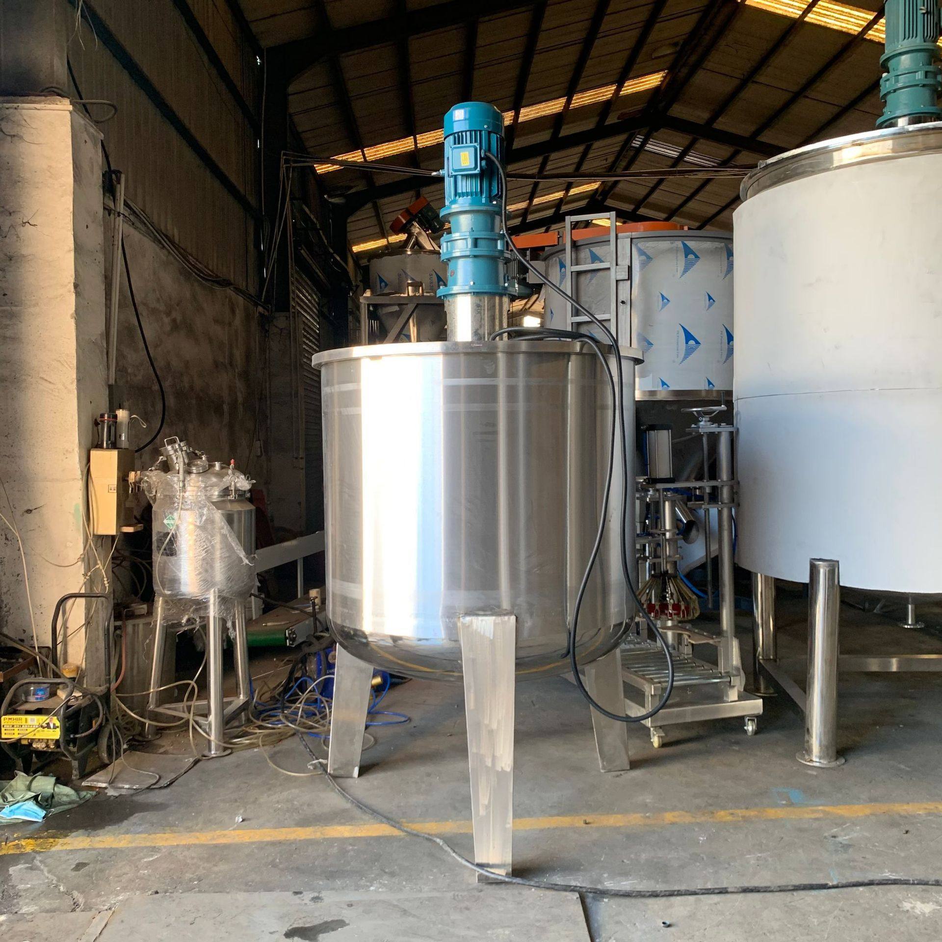 日化高速搅拌桶油漆涂料化工填缝剂润滑油生产食品级不锈钢搅拌罐,淘宝优惠券,粉丝福利购,淘宝优惠卷