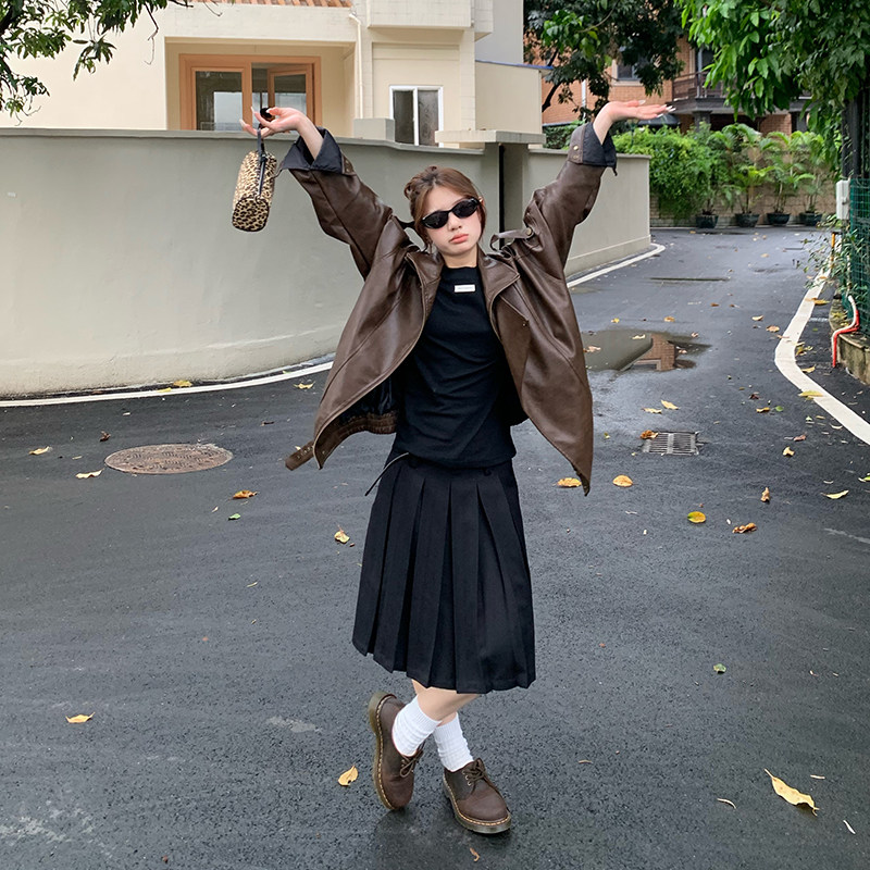 橘子树在哪儿黑色五分半身裙女秋季学院风百搭显瘦气质a字百褶裙,淘宝优惠券,粉丝福利购,淘宝优惠卷