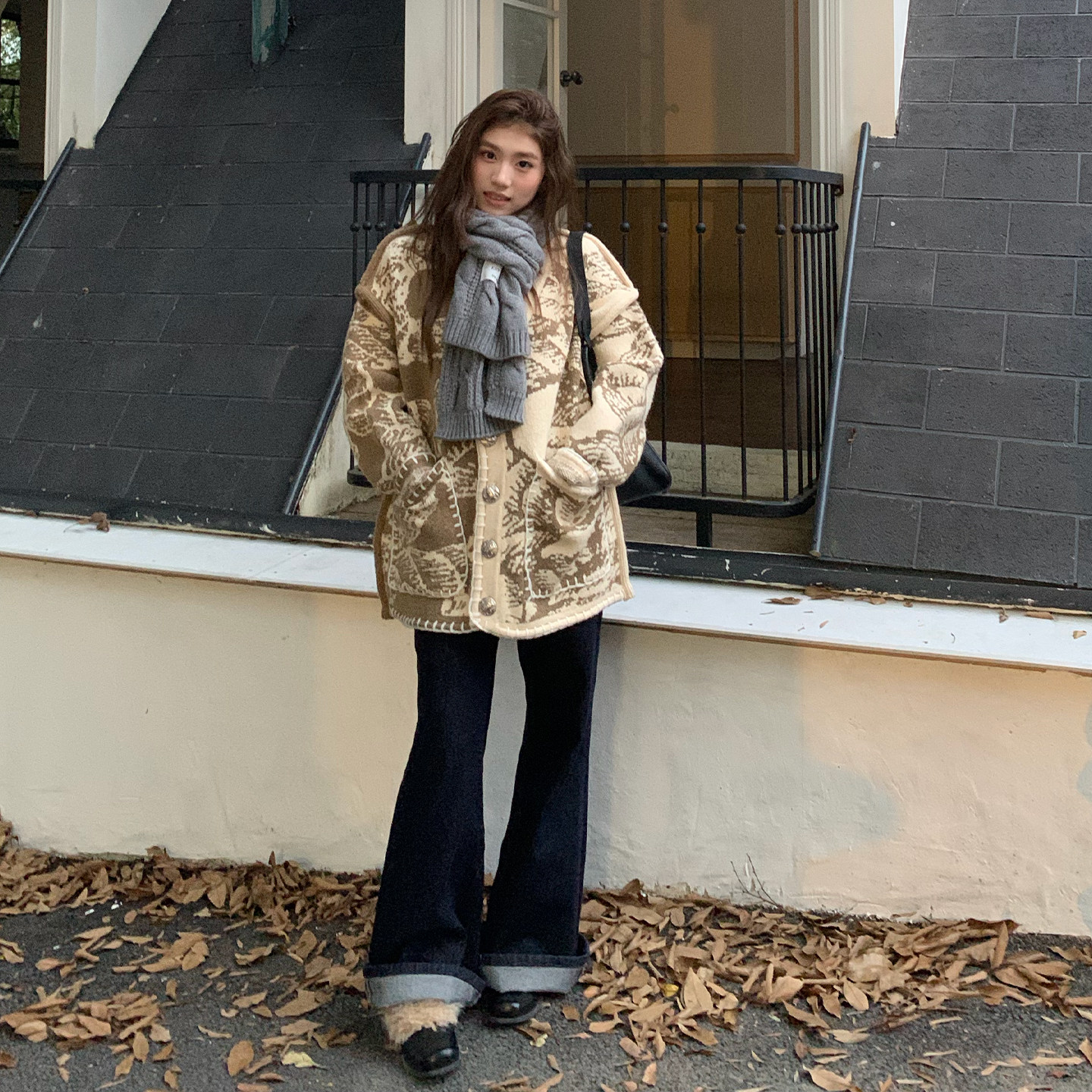 【清仓价】橘子树在哪儿复古提花V领毛衣外套女秋冬季软糯针织衫,淘宝优惠券,粉丝福利购,淘宝优惠卷