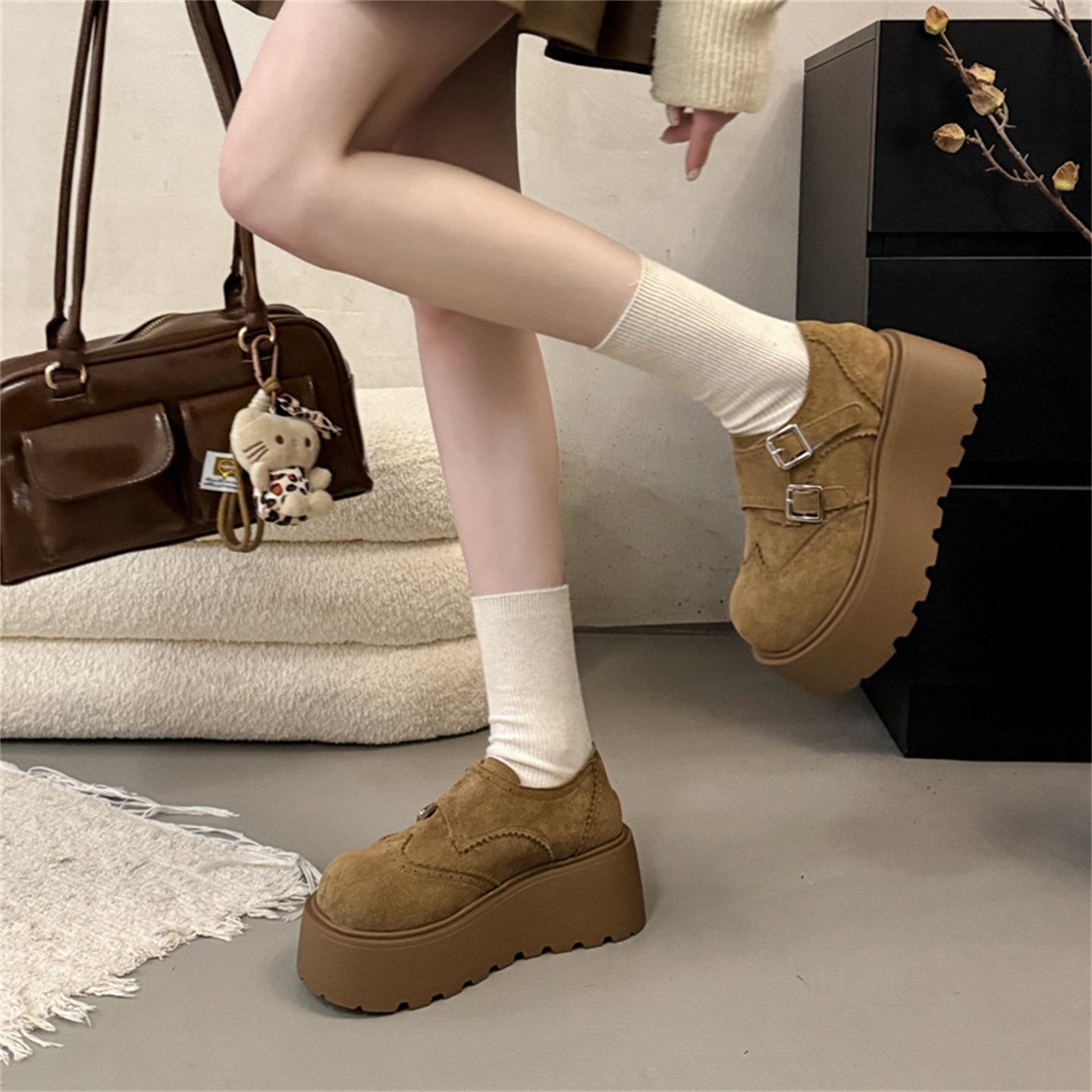 洋气厚底勃肯鞋女2026年春季新款一脚蹬乐福鞋小个子增高百搭单鞋,淘宝优惠券,粉丝福利购,淘宝优惠卷