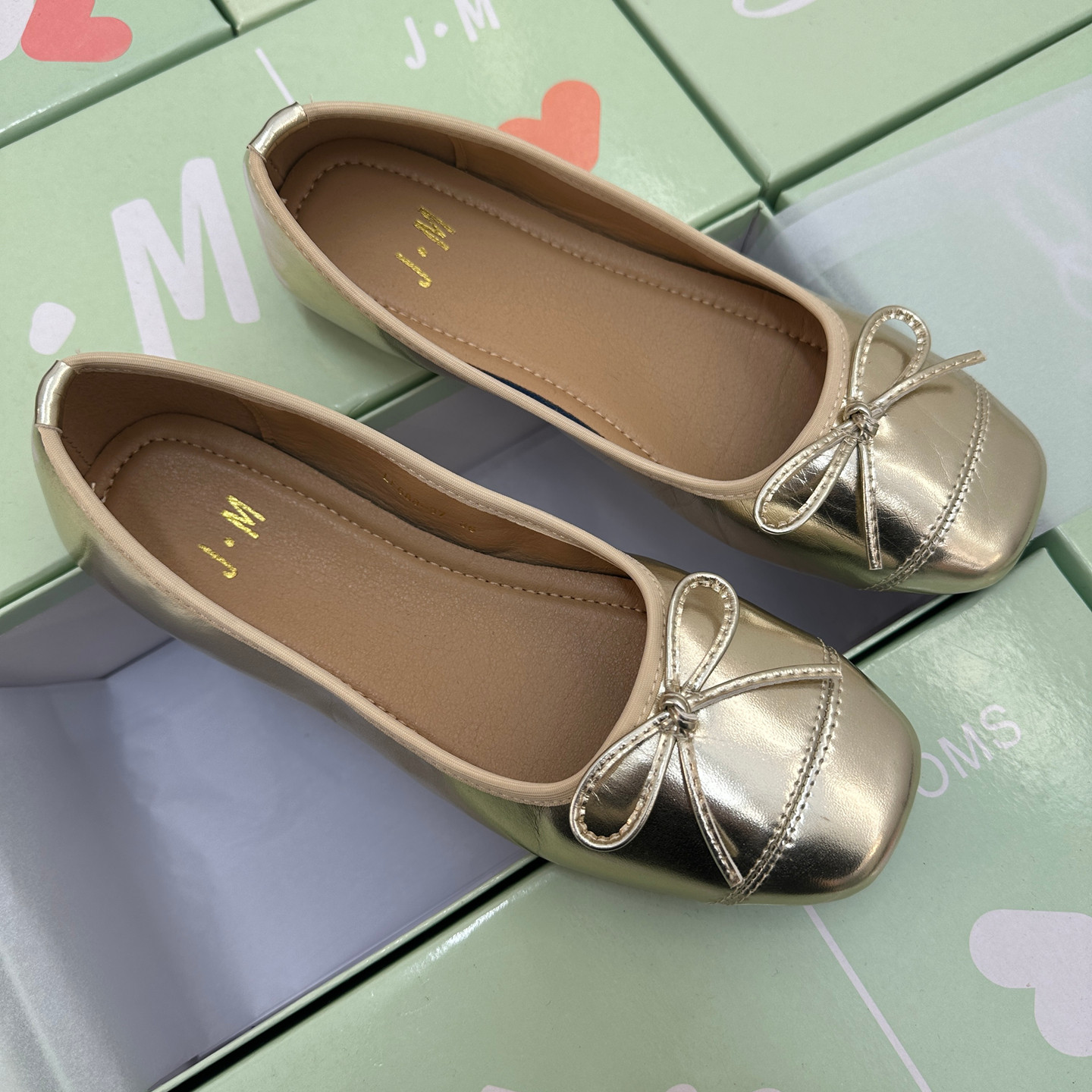 温柔风软面软底一脚蹬女鞋大码蝴蝶结方头拼接舒适平底浅口单鞋,淘宝优惠券,粉丝福利购,淘宝优惠卷