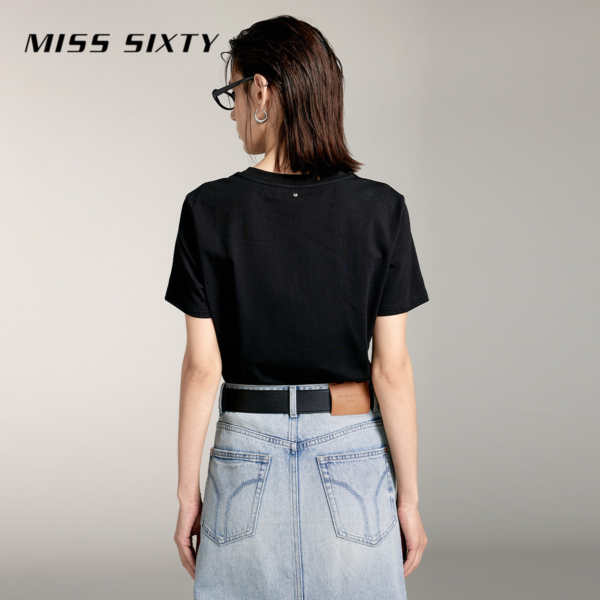 【限时折上折】Miss SixtyT恤女小清新印花休闲简约正肩短袖上衣 - 图3