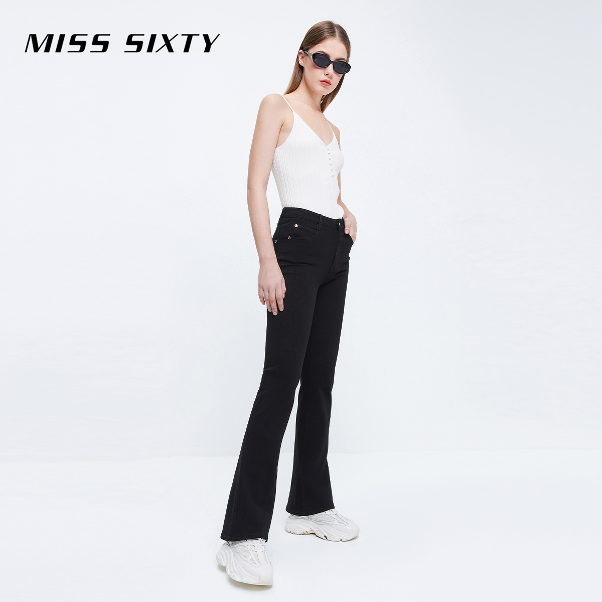 Miss Sixty2024春季新款牛仔裤女弹力修身小黑裤微喇叭裤子
