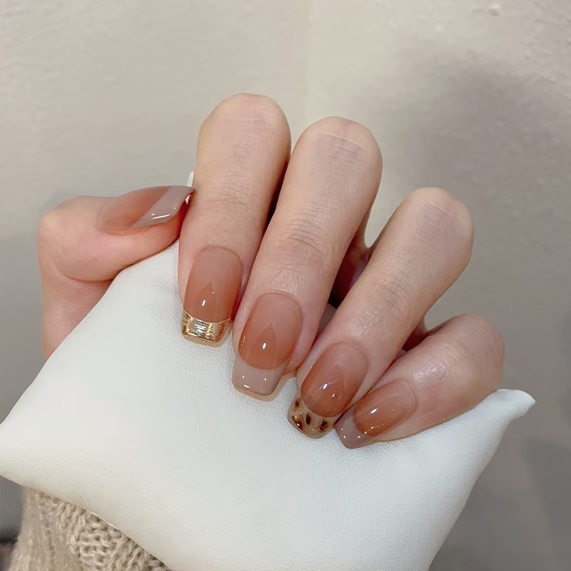 纯手工穿戴甲豹纹法式美甲2026新款短款秋冬美拉德轻奢高级感甲片,淘宝优惠券,粉丝福利购,淘宝优惠卷