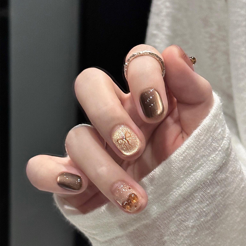 手工金色猫眼穿戴甲kitty美甲短款2026新款高级感秋冬美拉德显白,淘宝优惠券,粉丝福利购,淘宝优惠卷