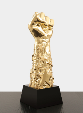 屡创佳绩金属奖杯跆拳道拳击比赛奖杯拳王创意水晶奖杯拳头大年会