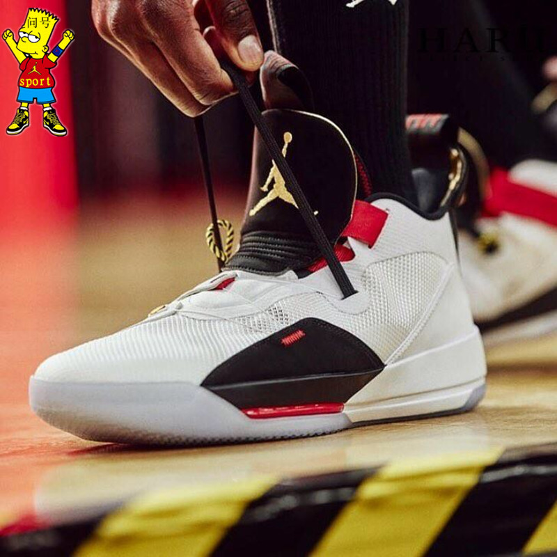 AIR JORDAN XXXIII 男篮球鞋 AJ33乔33代黑白红 BV5072-100 - 图1