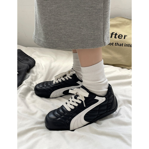 爆款软底复古休闲鞋女2026春季新款百搭透气圆头轻便运动鞋女板鞋 - 图3