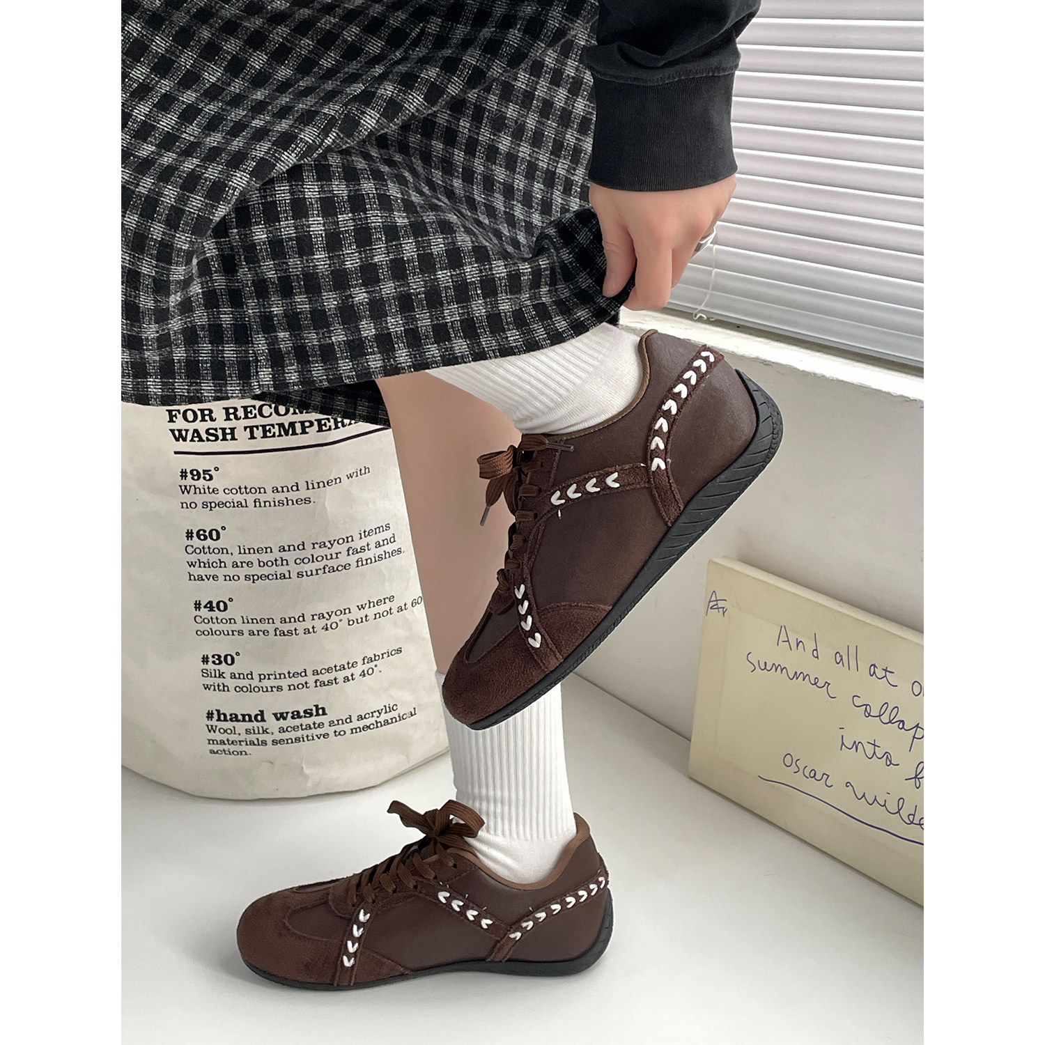 小众百搭复古软底单鞋女棕色休闲鞋2026春季新款轻便ins风运动鞋,淘宝优惠券,粉丝福利购,淘宝优惠卷