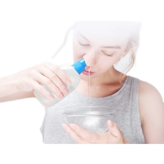 0.9% sterile sodium chloride physiological saline application face tattoo washing nose diluted water light atomization physiological sea saline