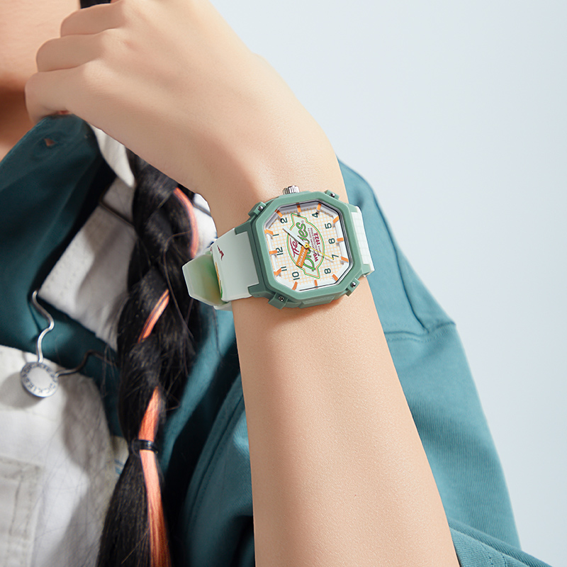 Dickies手表女学生小方块初高中生女款潮流创意甜心防水表CL-479