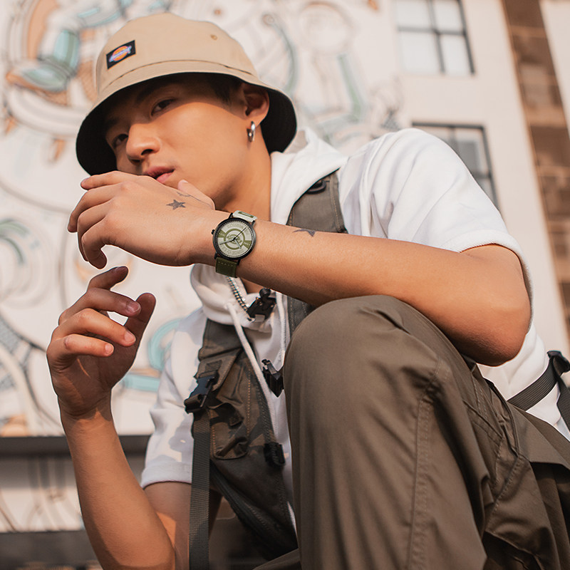 dickies旗舰店潮流户外撞色石英表 dickies手表欧美腕表