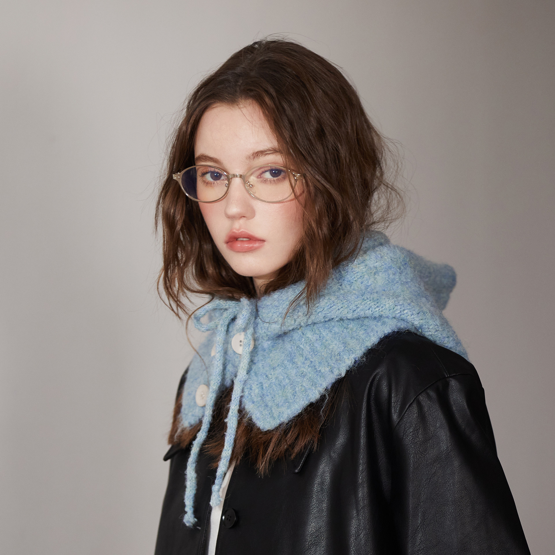 Fashionable blue scarf all-in-one ear protection Korean style premium