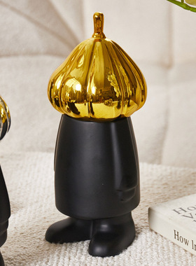 现代简约样板房软装饰品壁龛摆件抽象南瓜人摆件酒柜书房装饰品