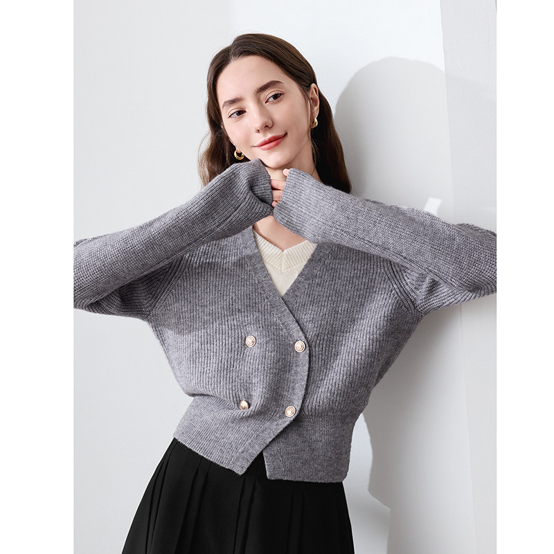 betu百图格雷系假两件V领毛衣开衫女2025年冬季新款短款针织外套,淘宝优惠券,粉丝福利购,淘宝优惠卷