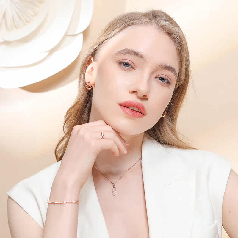 千叶珠宝18k金钻石星迹闪耀女手镯 千叶珠宝手饰