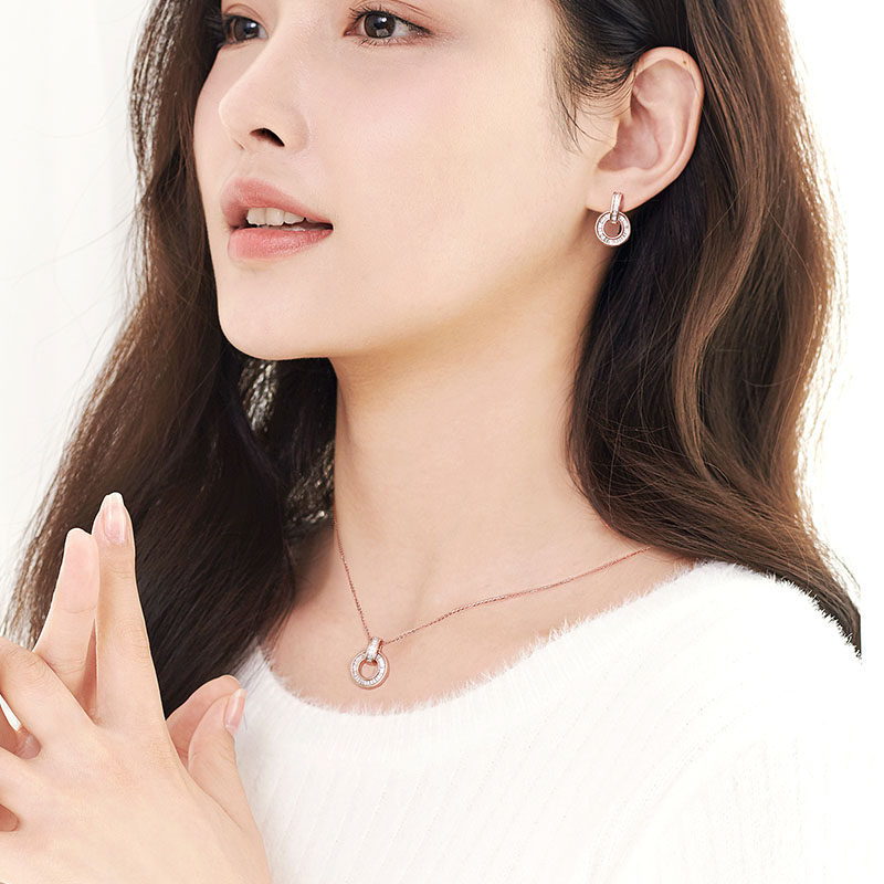 千叶珠宝18k金钻石璀璨时光耳吊 千叶珠宝手饰