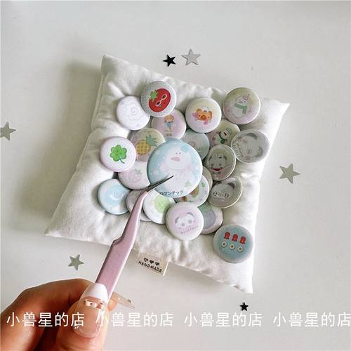 原创古早25mm迷你吧唧番茄雪人可爱卡通胸针手账diy装饰徽章 别针 - 图3