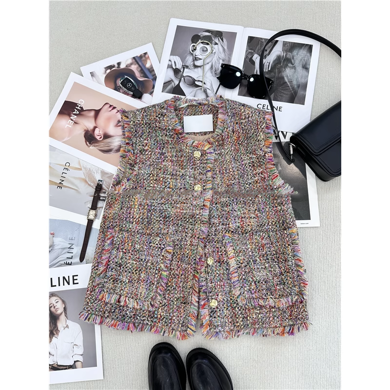 爵莱菲大码2025春秋新款流苏马甲小香风马甲背心无袖叠穿上衣 - 图0