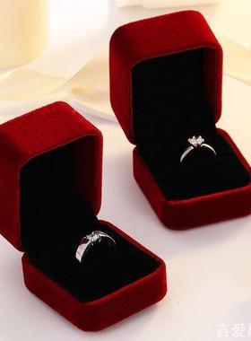 仿真婚戒对戒结婚一对婚礼现场