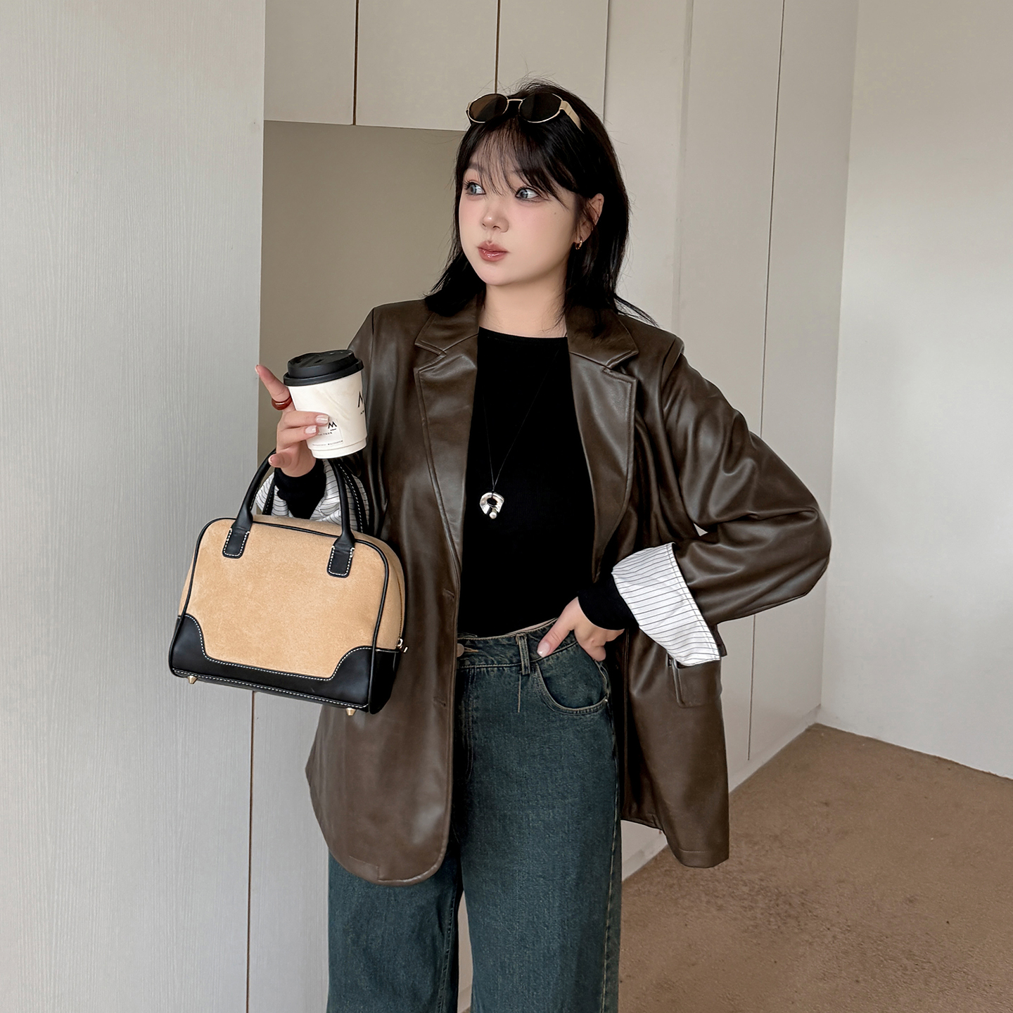 2025秋季新款大码女装胖MM西装复古pu皮衣外套BF风宽松显瘦上衣 - 图1